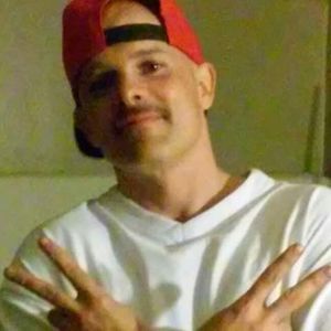 Meet your Posher, Bobby